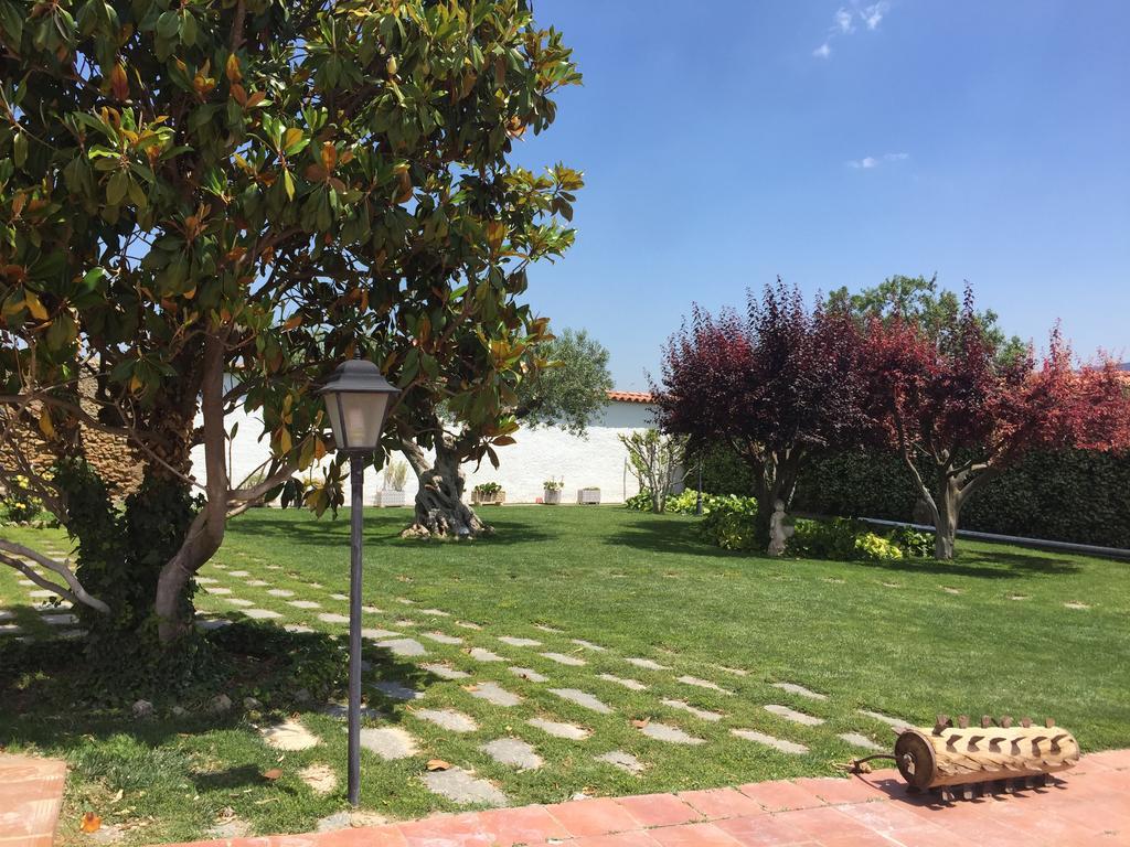 Masia Can Canyes & Spa San Lorenzo de Hortons Ngoại thất bức ảnh